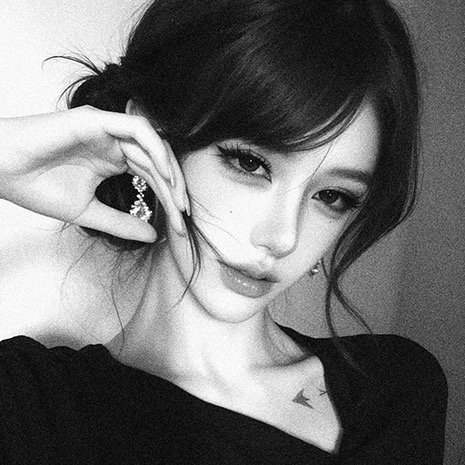 图片[17]-超好看女生头像合集|温柔氛围感拉满-芦雅资源共享